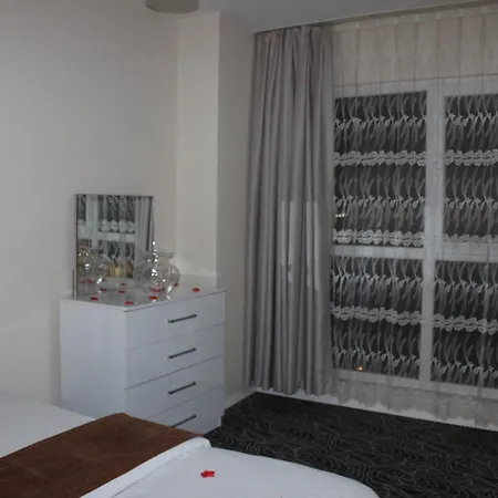 Aparthotel 53 *